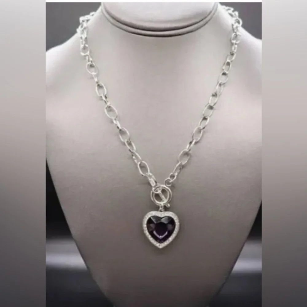 Paparazzi Necklace - EUC ~ Check Your Heart Rate - Purple